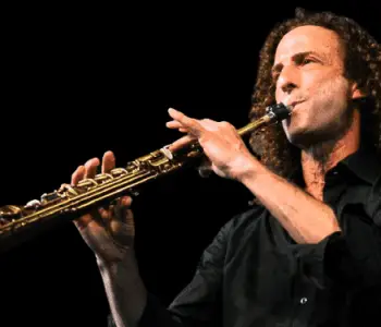 What kind of saxophone does Kenny G play?